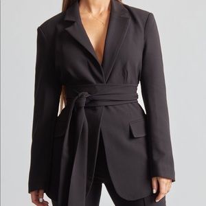 Because of Alice Black Blazer